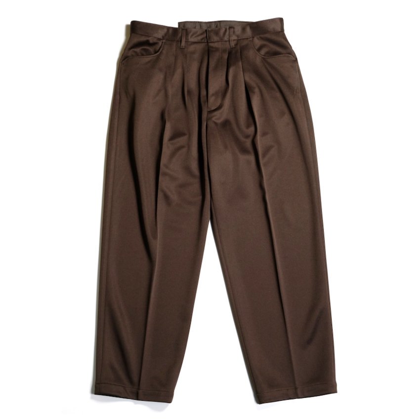 FARAH｜ファーラー｜TWO-TUCK WIDE TAPERED PANTS - JERSEY｜公式通販 ...