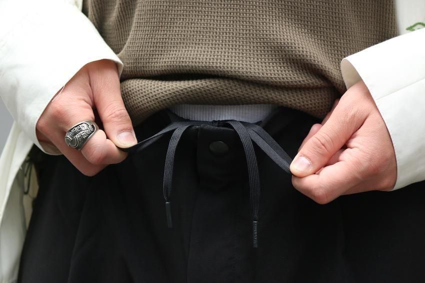 GOLDWIN | ゴールドウィン | ONE TUCK TAPERED LIGHT PANTS GOLDWIN | ゴールドウィン | ONE TUCK TAPERED LIGHT PANTS