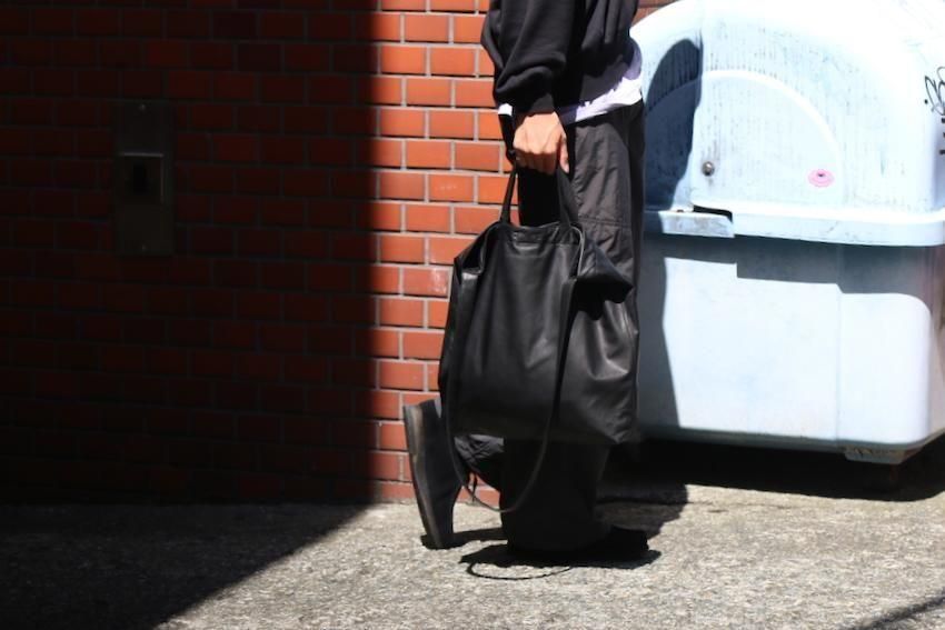 yoko sakamoto | ヨーコ サカモト | RESEARCHER BAG - LARGE LEATHER