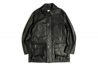 <img class='new_mark_img1' src='https://img.shop-pro.jp/img/new/icons6.gif' style='border:none;display:inline;margin:0px;padding:0px;width:auto;' />KAPTAINSUNSHINE DEERSKIN HALF COAT