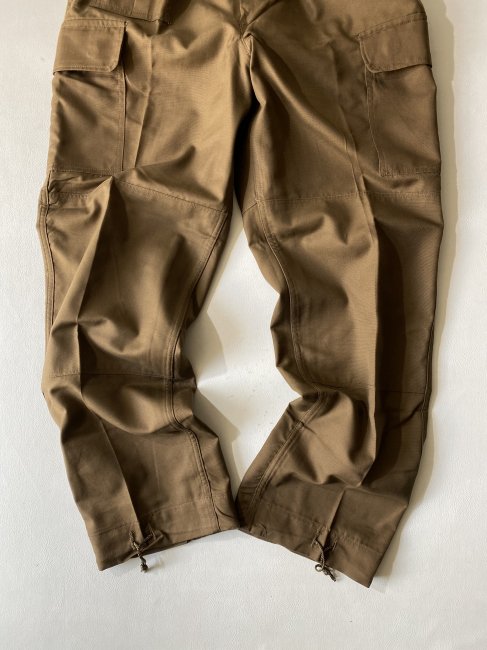 90's DEAD STOCK South Africa Nutria Cargo Pants - Lemontea Online Shop