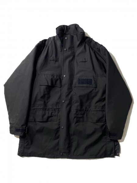 UK Metropolitan Police (首都警察) GORE-TEX® High Neck Jacket BLACK ...