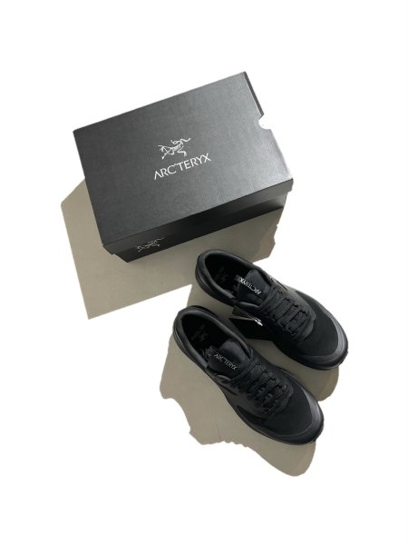 横幅105cm新品未使用✨ARC'TERYX NORVAN LD 2 GTX ブラック - 靴