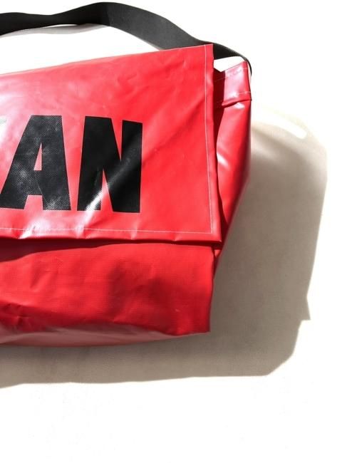 junya watanabe comme des garconsメッセンジャー JUNYA WATANABE COMME des GARCONS MAN PVC Messenger Bag RED