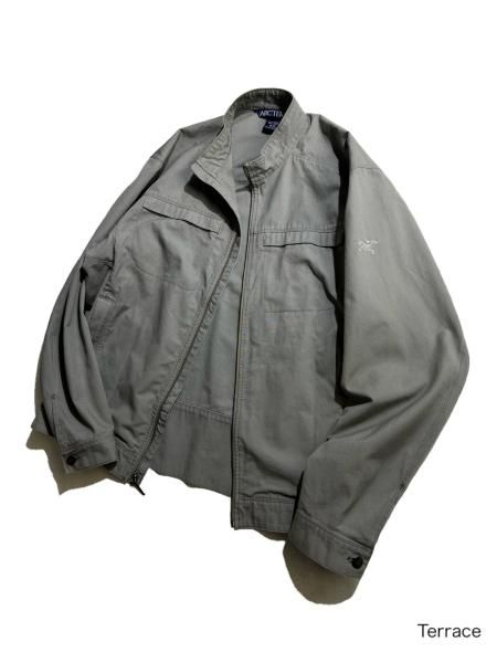 感覚になってしまいますがOld ARC'TERYX Archive Piece Work Jacket