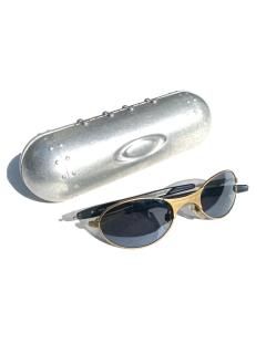 OAKLEY Sunglasses