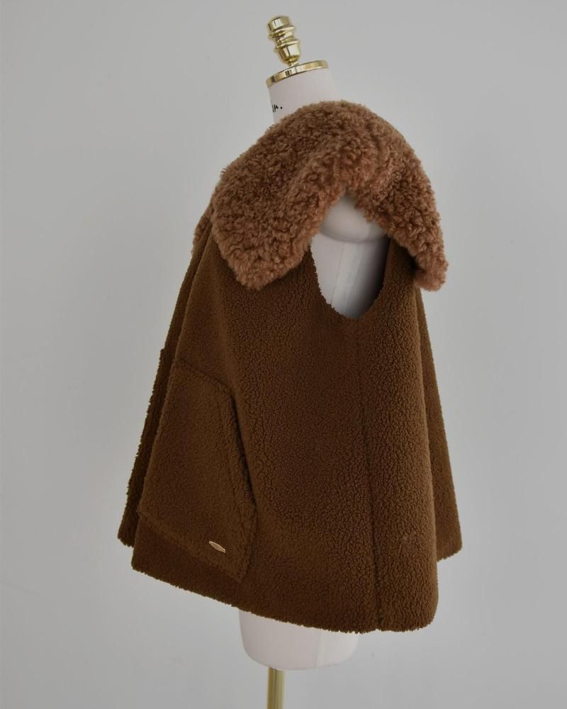 定価以下【新品タグ付】Cen. ボアビッグカラーベスト＊camel 最後の再販/ボアビッグカラーベスト - my clozette