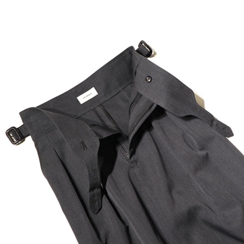 THE PENCIL GURKHA SKIRT (Top Gray Top Gray) THE RERACS