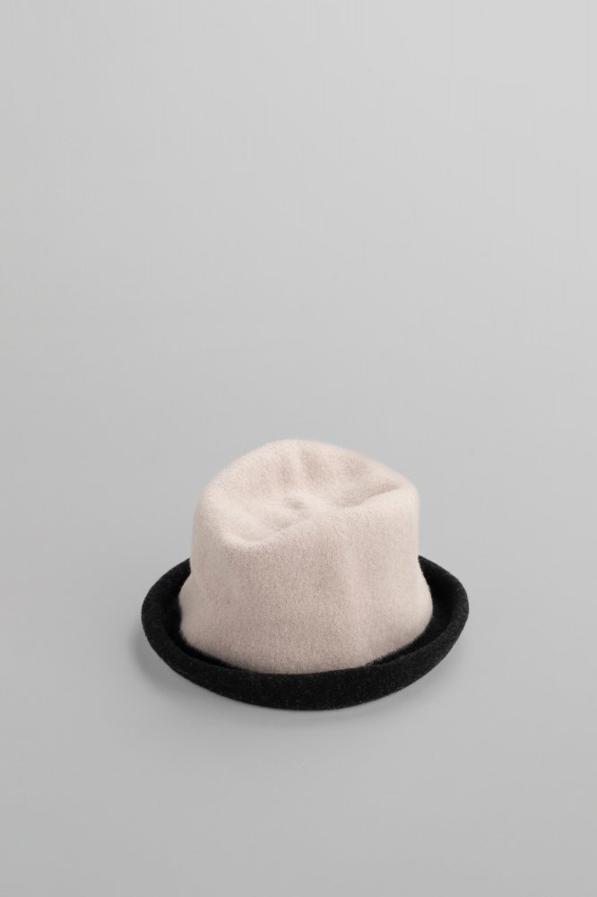 Kopka　Clochard Bicolor Hat [Pebble & Black]