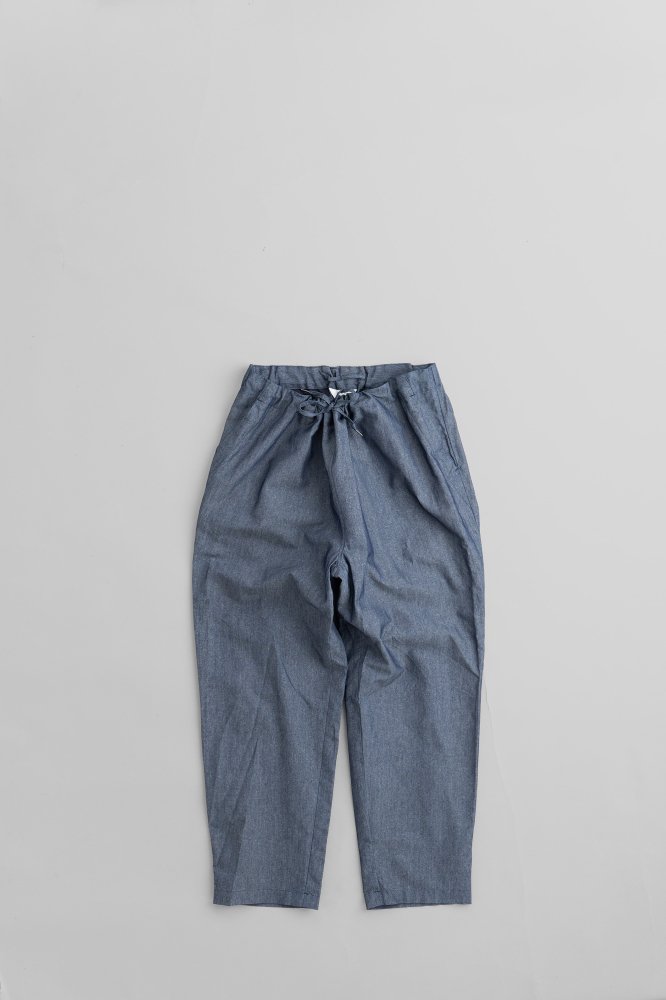 STILL BY HAND　CHAMBRAY SPINDLE GATHER PANTS [PT09231][INDIGO BLUE]