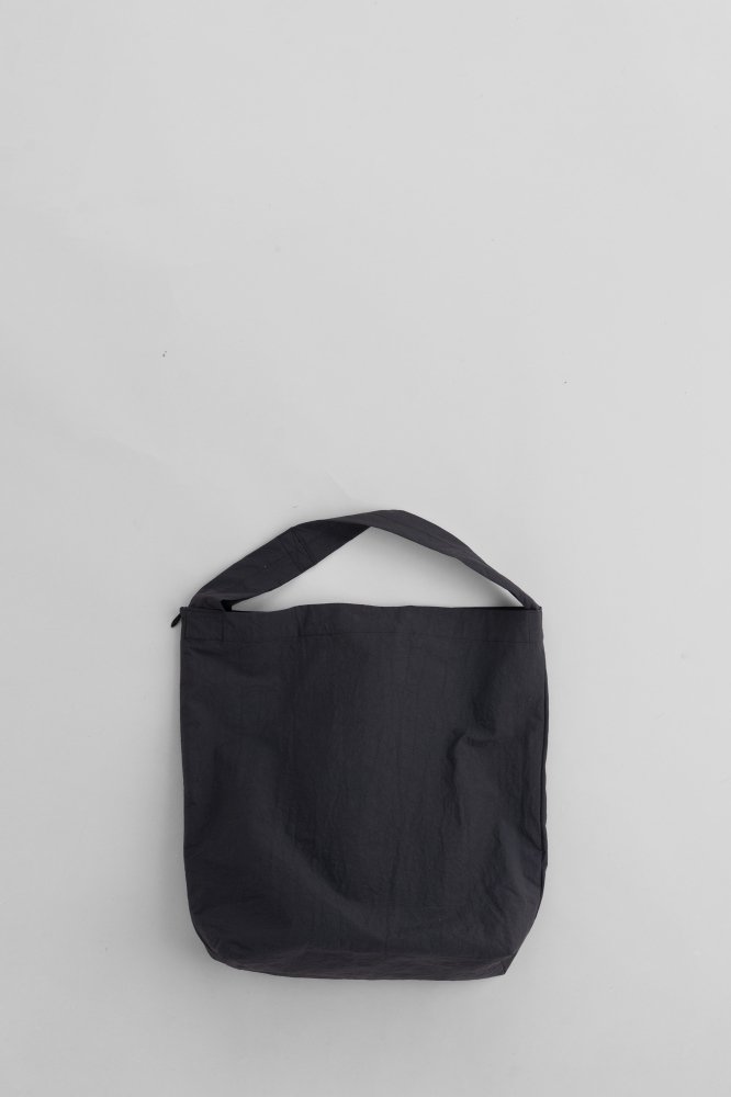 ERA.SHRINK PIPE BAG [K003S][BLACK]