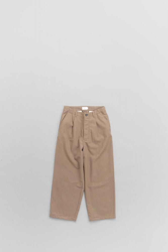 STILL BY HAND　WOOL 1-TUCK WIDE SLACKS [PT04253][KHAKI BEIGE] 