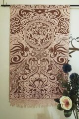 amina ポリネシアン トライバル暖簾●ピンク