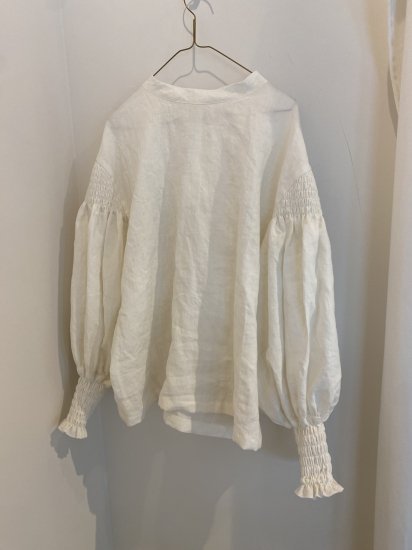 shirring tops《white） - ito