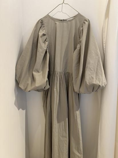 doux one-piece 《beige》 - ito