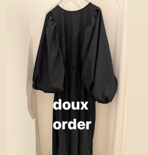doux  one-piece  blackorder 2