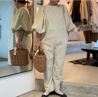 <img class='new_mark_img1' src='https://img.shop-pro.jp/img/new/icons14.gif' style='border:none;display:inline;margin:0px;padding:0px;width:auto;' />shirt corduroy malco all-in-oneivory