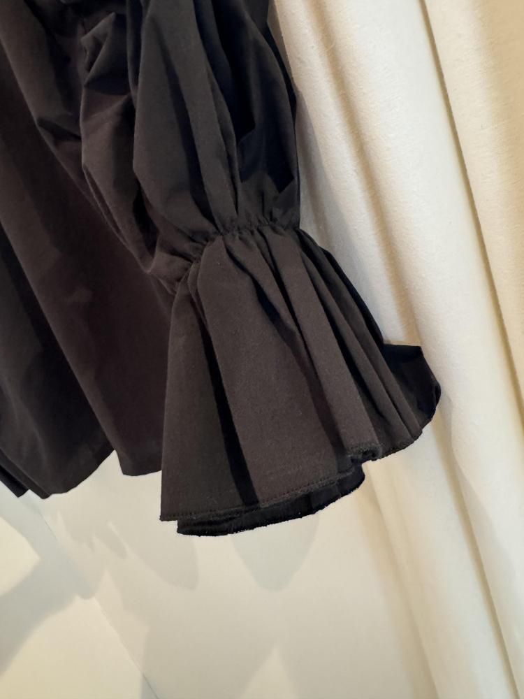 charm blouse《black》 - ito