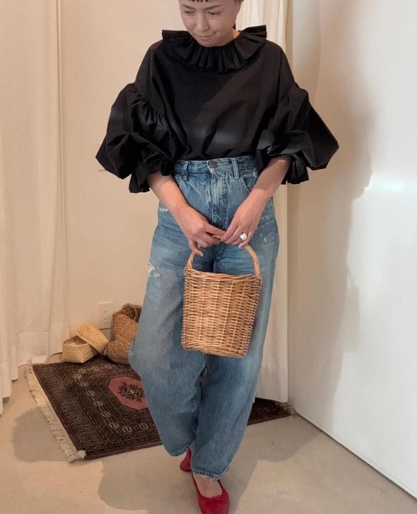 charm blouse《black》 - ito