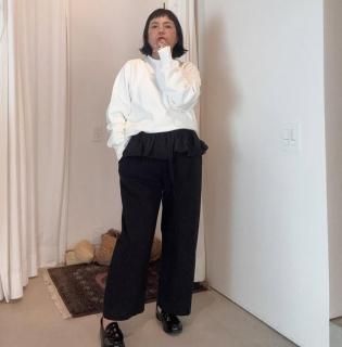 <img class='new_mark_img1' src='https://img.shop-pro.jp/img/new/icons14.gif' style='border:none;display:inline;margin:0px;padding:0px;width:auto;' />frill  pants  black