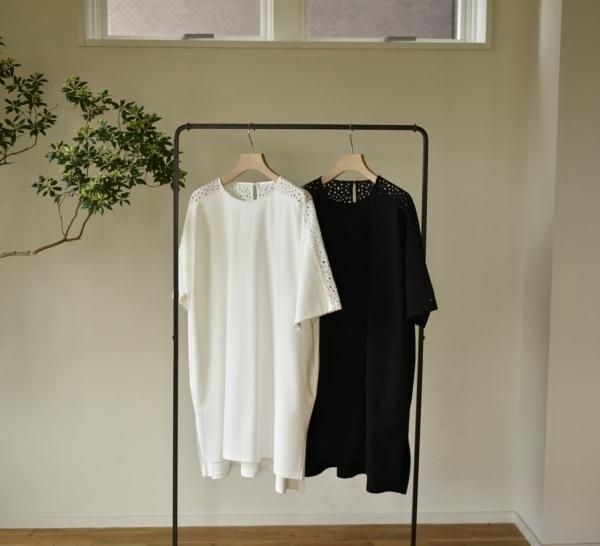 OURHOME アワーホーム　カットレース使いの長め丈カットソー OURHOMEカットレース使いの長め丈カットソー
